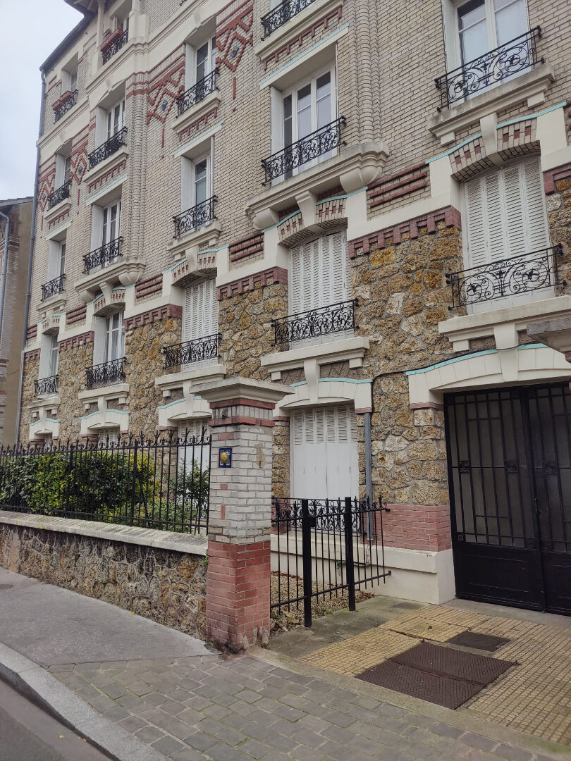 Appartement Enghien Les Bains 2 pièces